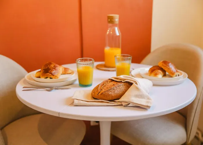 Apartment Le Cheron - Confort, Wi-fi & Commerces A Deux Pas *